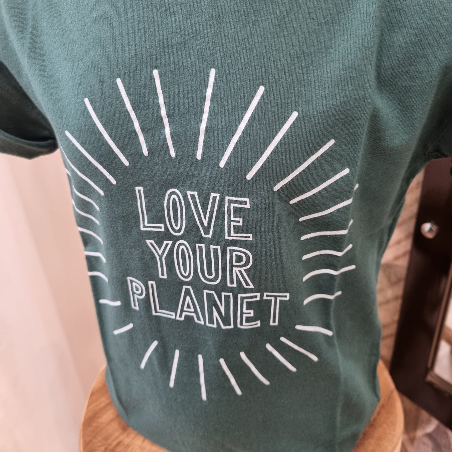 T-shirt Love your planet Vert